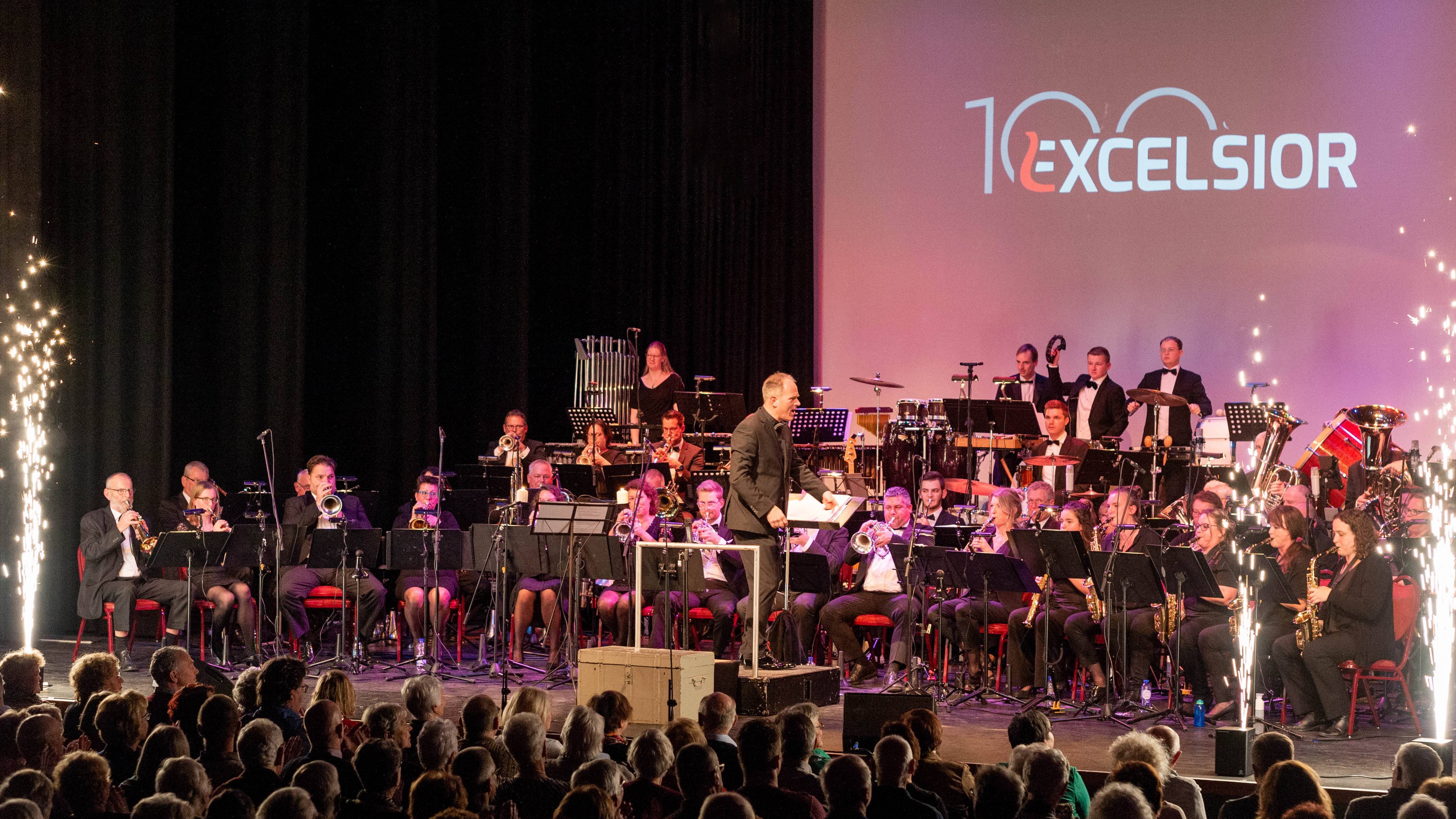 Excelsior i.s.m. Francis van Broekhuizen Het Nieuwjaarsconcert 2027 (Uitverkocht)